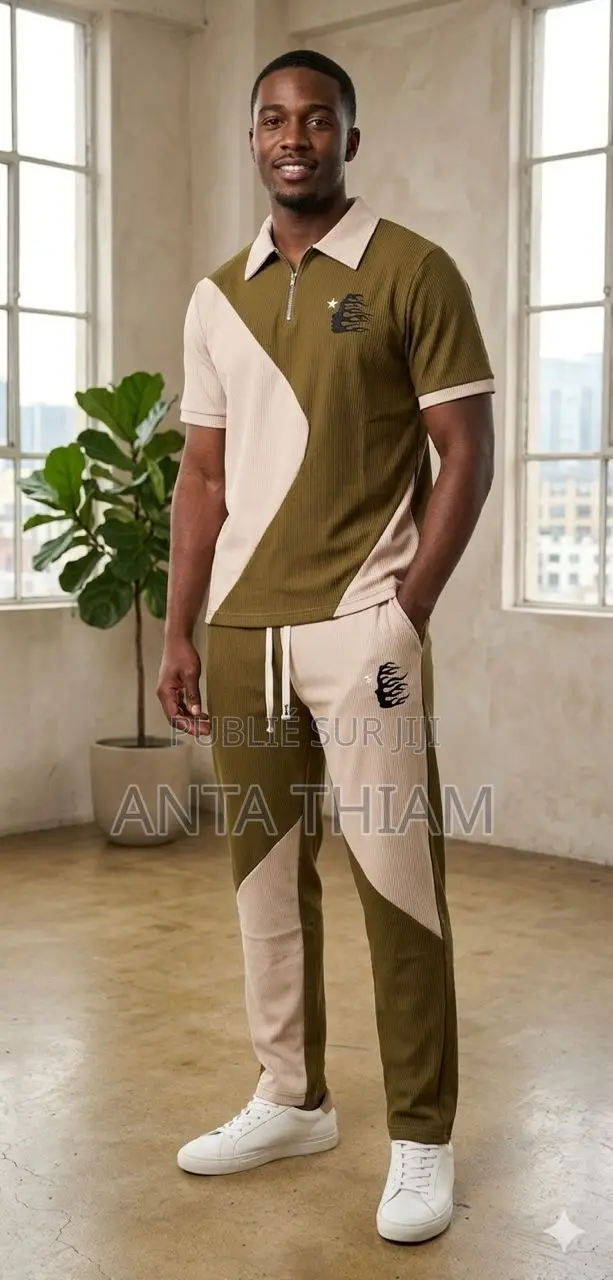 Deux Différents Modèles Ensemble