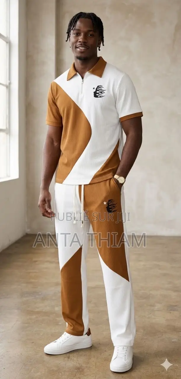 Deux Différents Modèles Ensemble