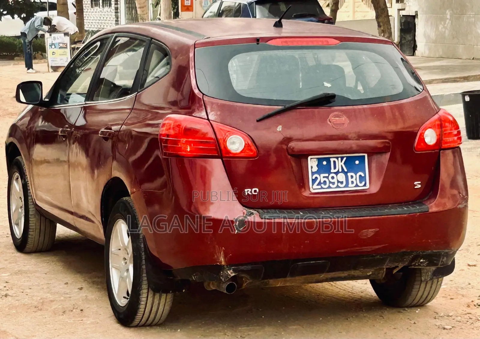 Nissan Rogue SL 2010 Rouge