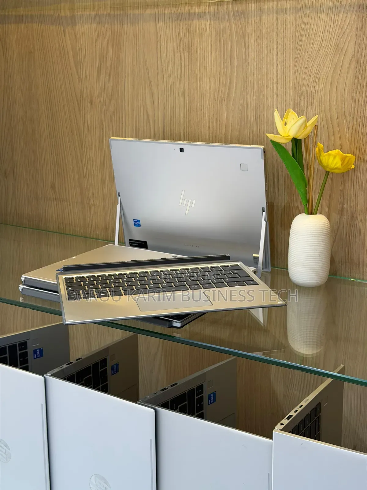 Nouveau Ordinateur portable HP Elite X2 G8 16GB Intel Core i5 SSD 256GB