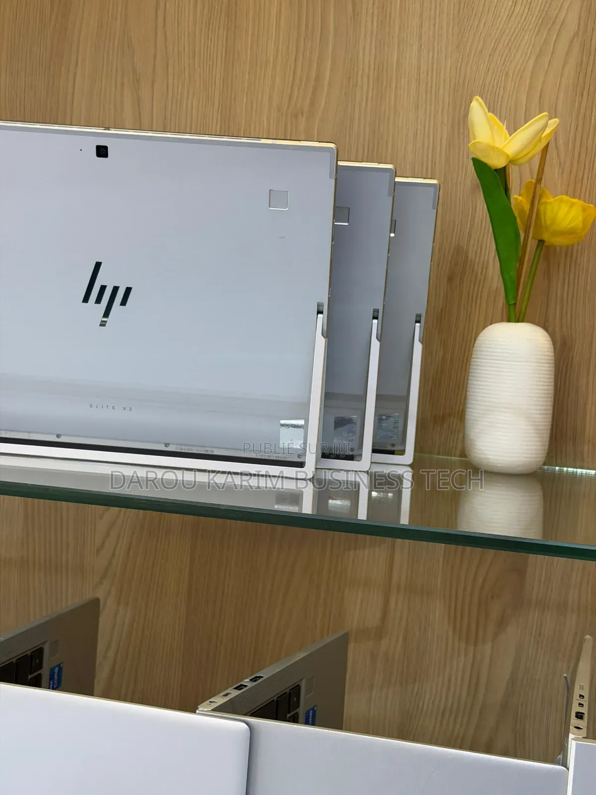 Nouveau Ordinateur portable HP Elite X2 G8 16GB Intel Core i5 SSD 256GB