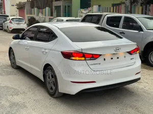 Hyundai Accent 2017 Blanc