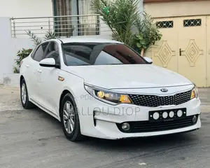 Kia K5 2016 Blanc