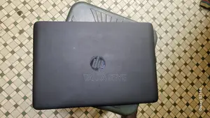 Ordinateur portable HP EliteBook 840 G2 8GB Intel Core i5 SSD 256GB