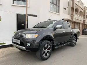 Mitsubishi L200 2013 Noir