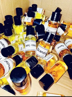 Extraits De Parfums Et Huile Parfumée Pour Corps