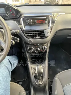 Peugeot 208 2017 Blanc