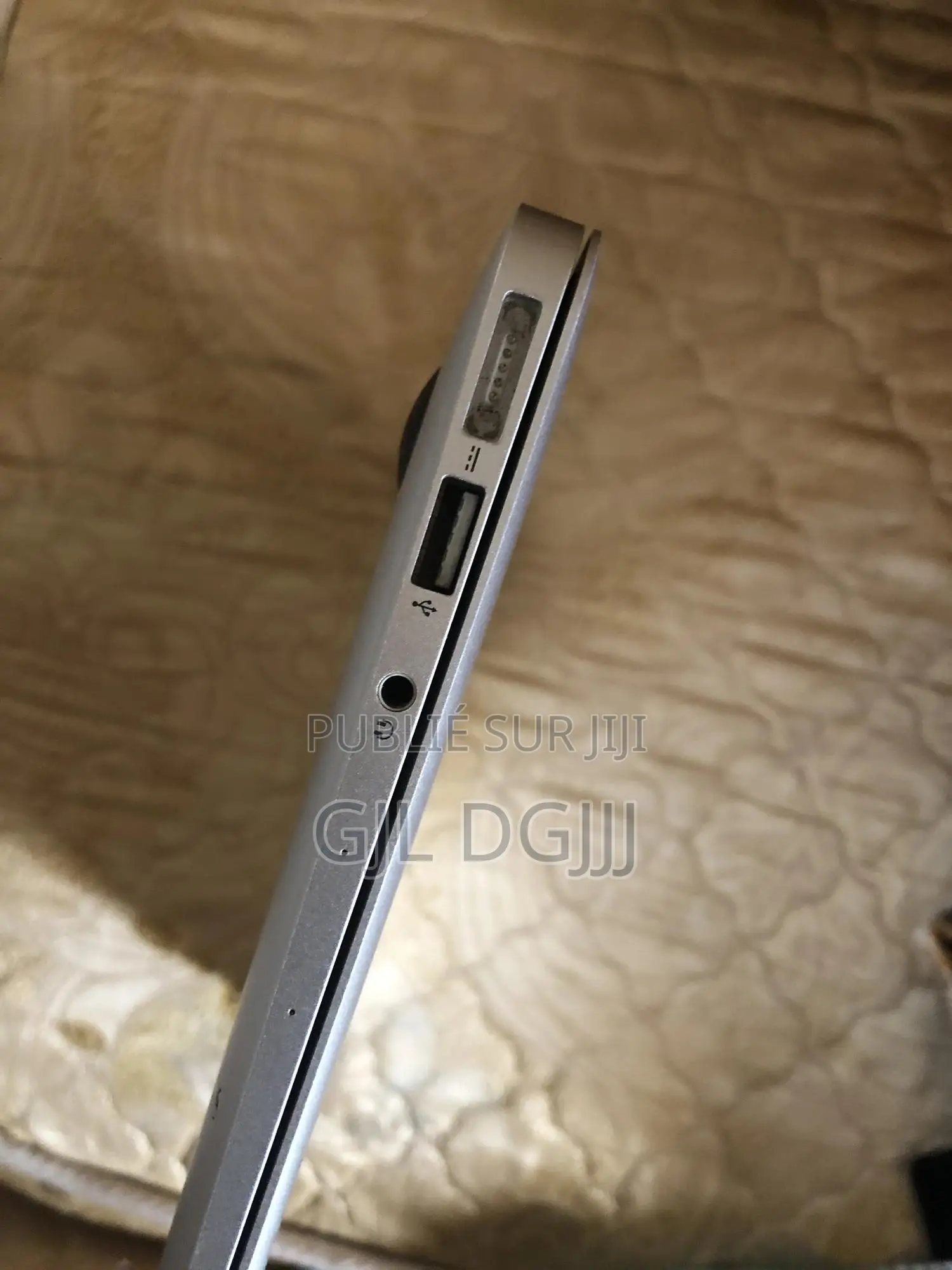 Nouveau Ordinateur de bureau Apple Mac Mini 8GB Intel Core i7 SSD 256GB