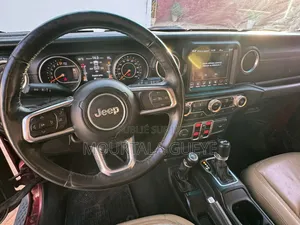 Jeep Wrangler Rubicon 4x4 2018 Rouge
