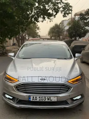 Ford Fusion 2018 Gris