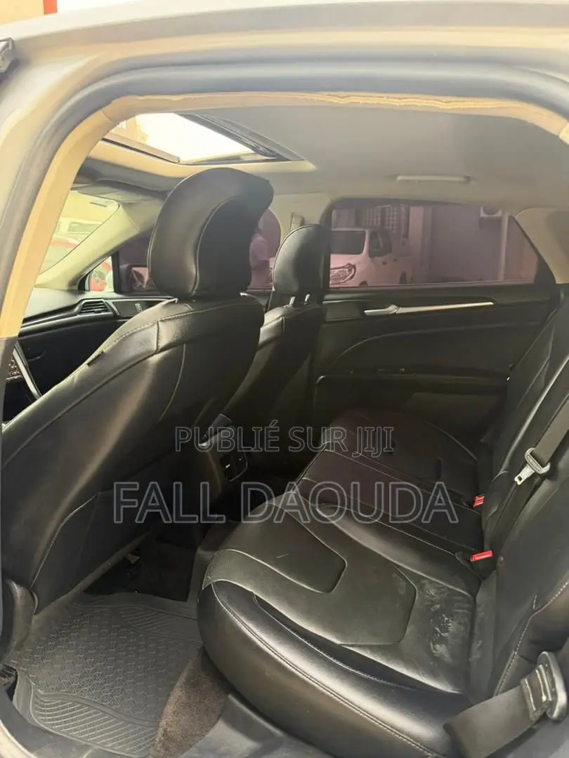 Ford Fusion 2018 Gris