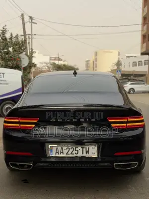 Genesis G80 2020 Noir