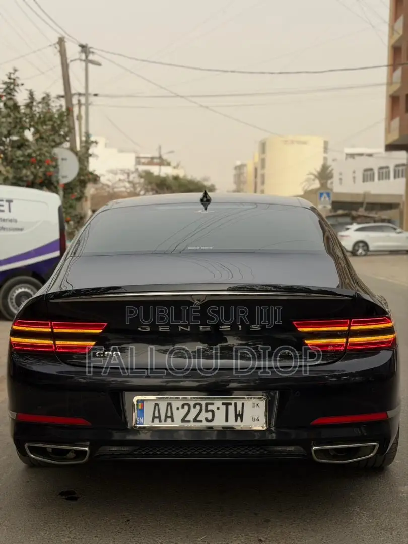 Genesis G80 2020 Noir