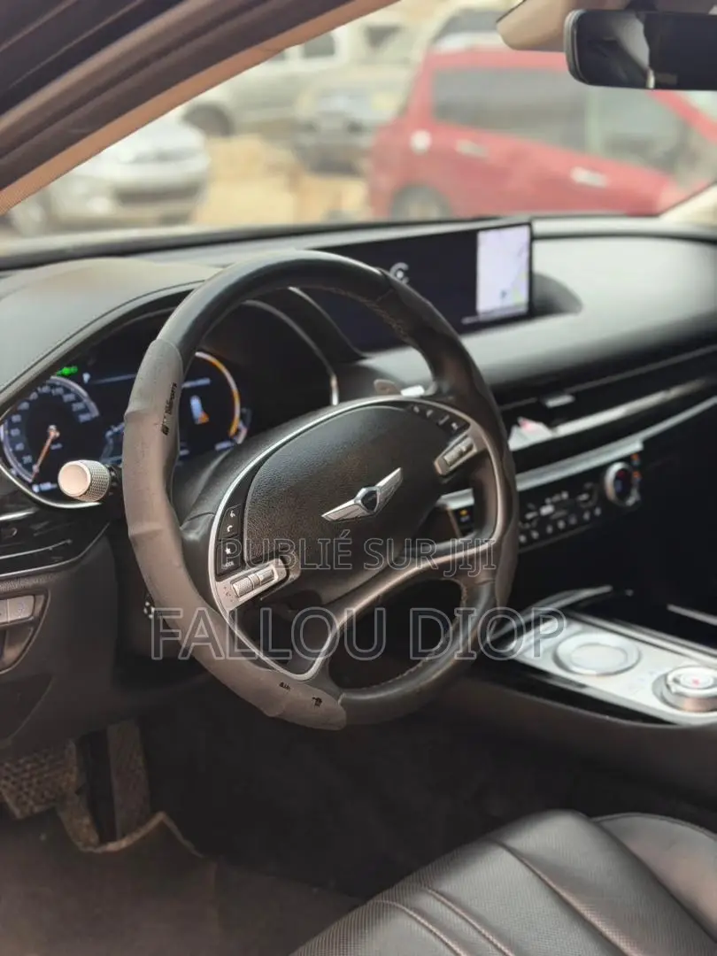 Genesis G80 2020 Noir