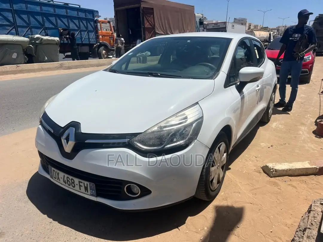 Renault Clio 2015 Blanc