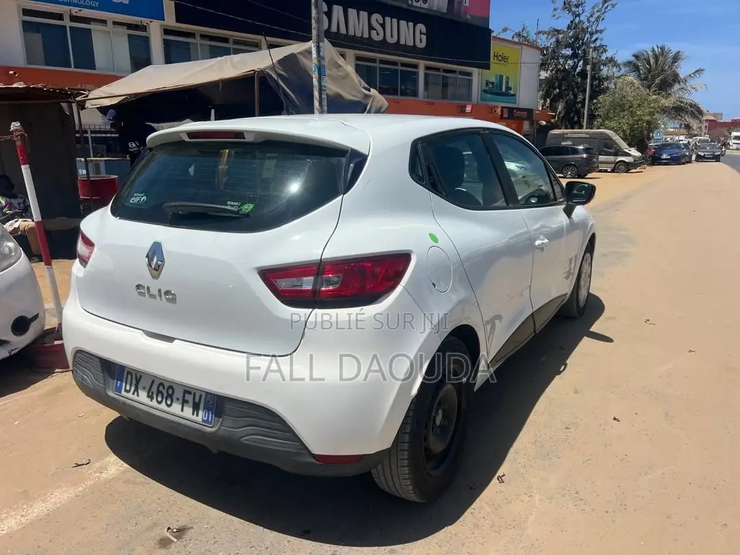 Renault Clio 2015 Blanc