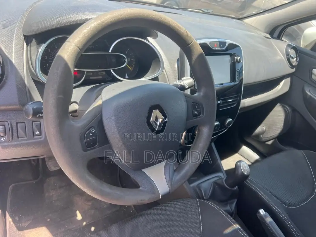 Renault Clio 2015 Blanc