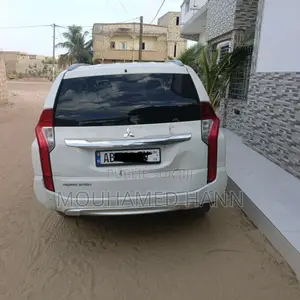 Mitsubishi Pajero 2019 Blanc