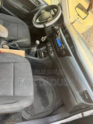 Toyota Corolla 2014 Gris