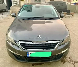 Peugeot 308 2016 Gris