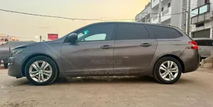 Peugeot 308 2016 Gris