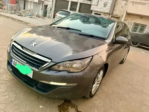 Peugeot 308 2016 Gris