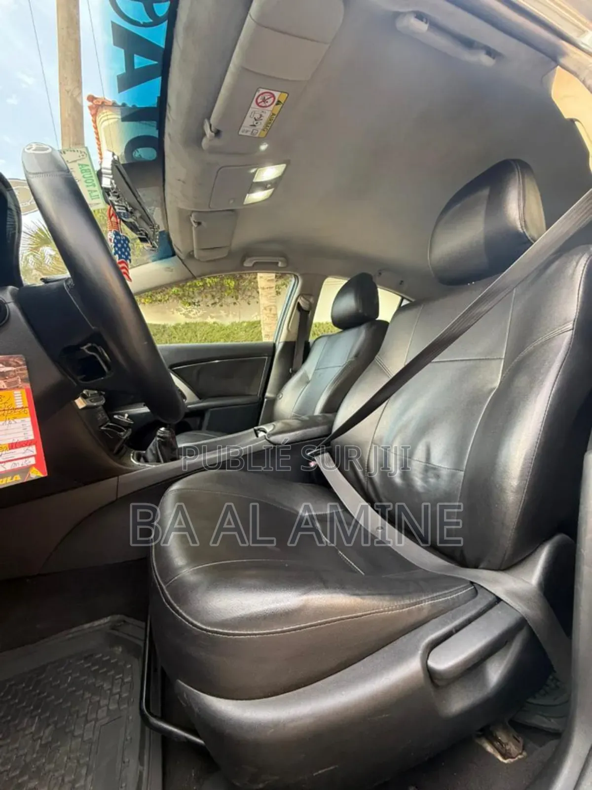 Toyota Avensis 2013 Gris