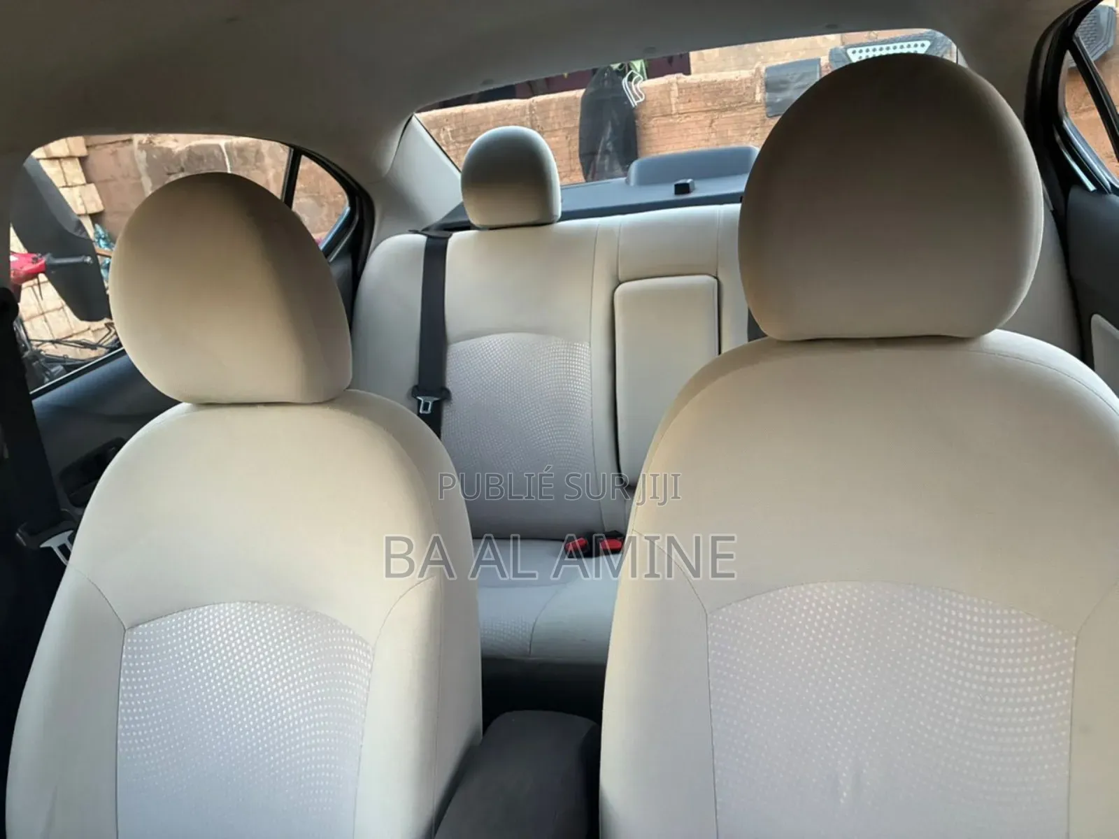 Mitsubishi Mirage 2018 Gris