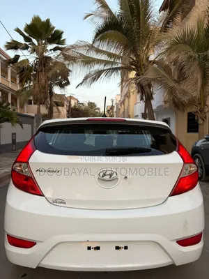 Hyundai Accent 2017 Blanc