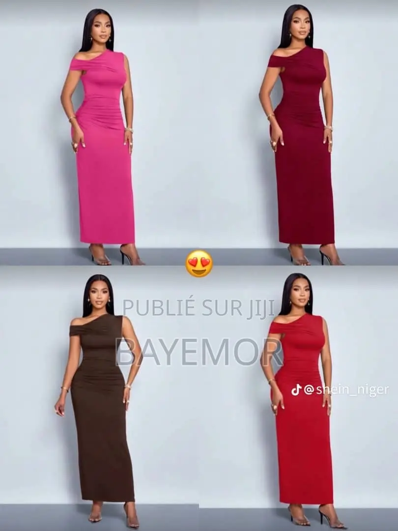 Très Jolie Robe