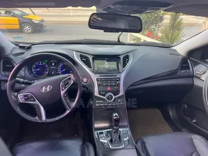 Hyundai Grandeur 2017 Noir