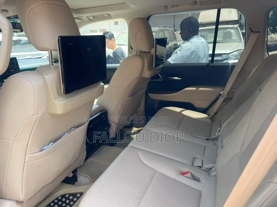 Toyota Land Cruiser 2022 Blanc