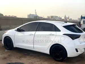 Hyundai Elantra GT 2013 Blanc