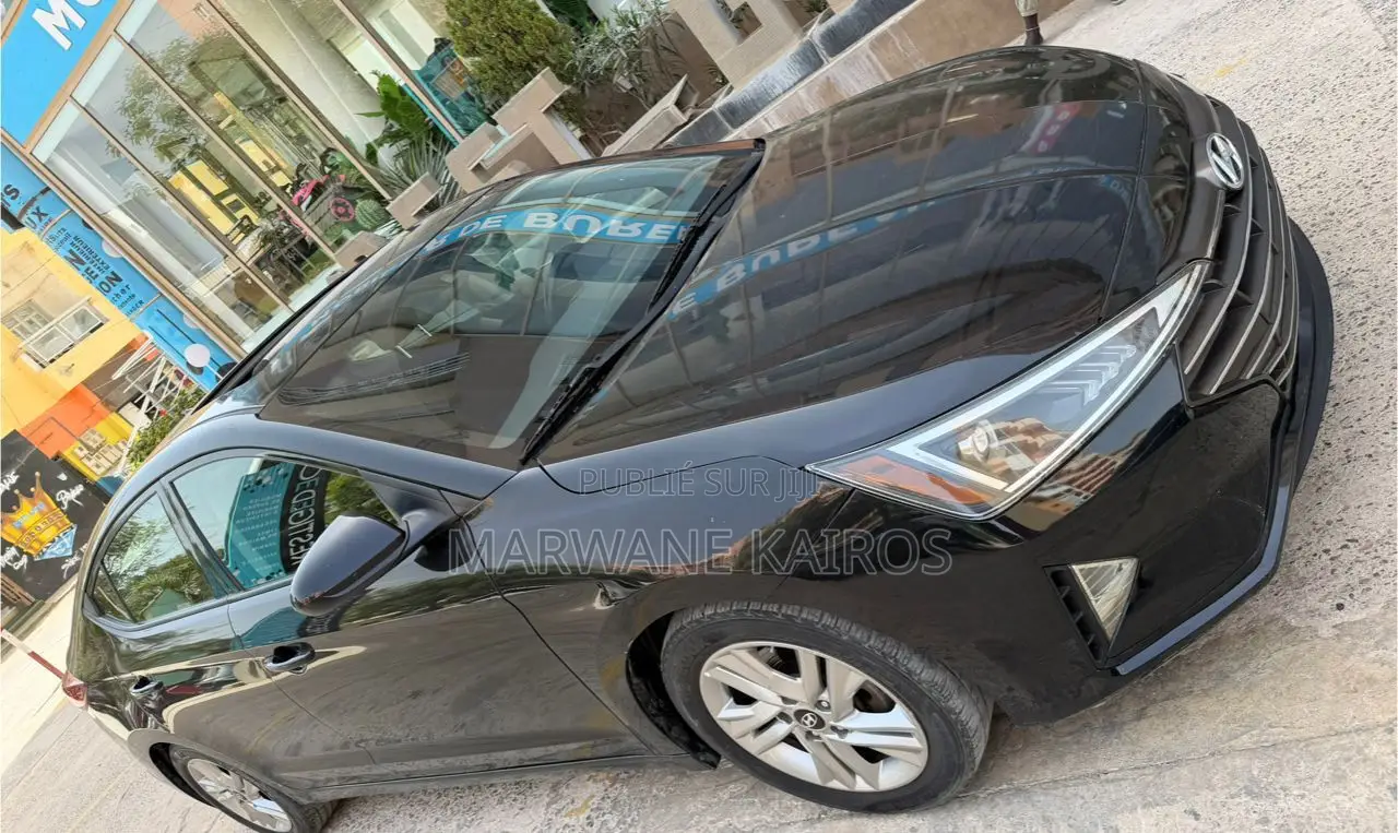 Hyundai Elantra 2019 Noir