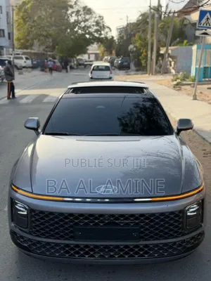 Hyundai Grandeur 2024 Gris