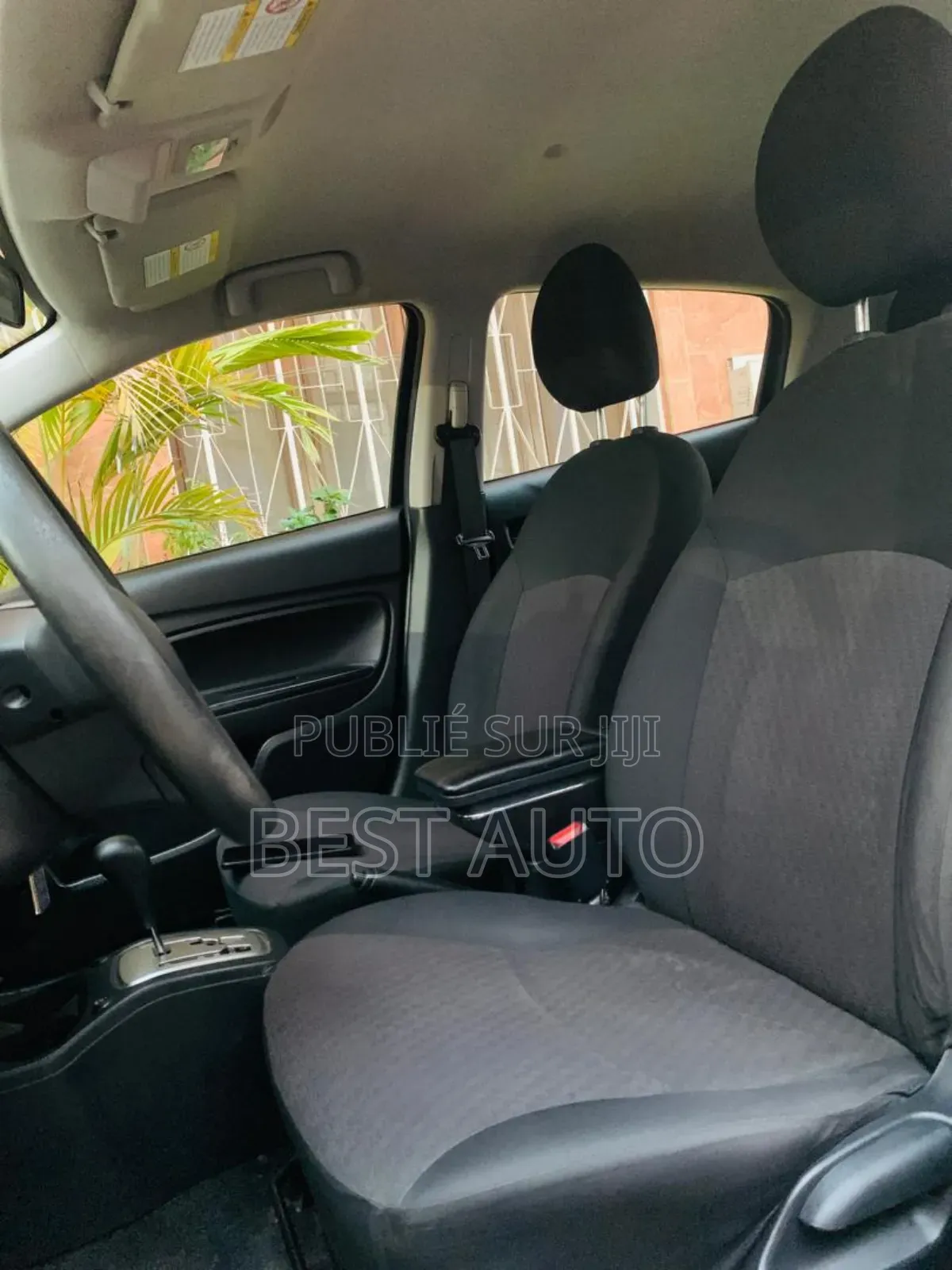 Mitsubishi Mirage 2020 Noir