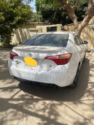 Toyota Corolla L 4dr Sedan (1.8L 4cyl 4A) 2015 Noir