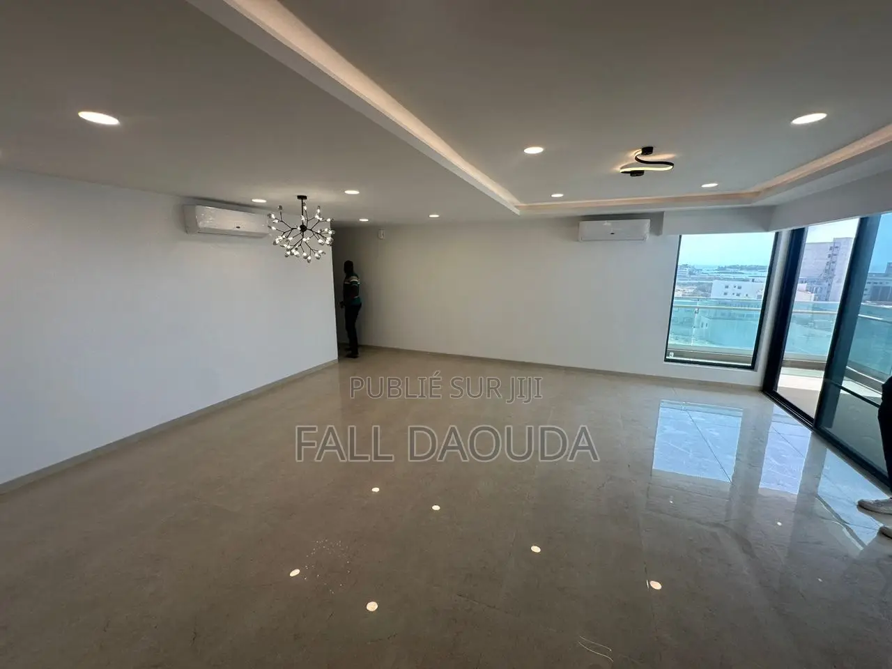 4chbre Appartement dans Appartement, Almadies à Vendre