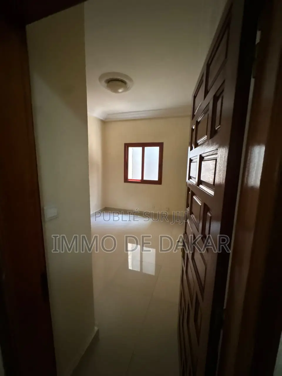 2chbre Appartement dans Immo De Dakar, Yoff à Louer