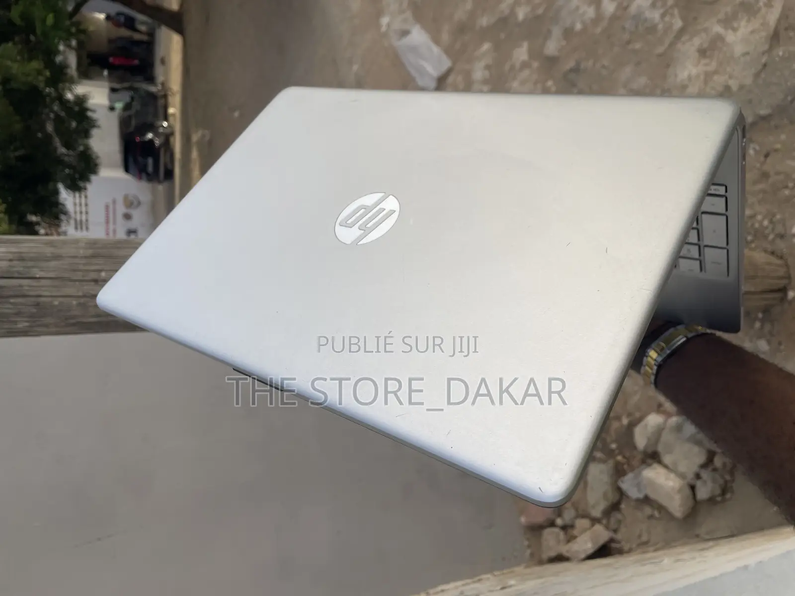 Ordinateur portable HP 15 8GB AMD Ryzen 5 SSD 512GB