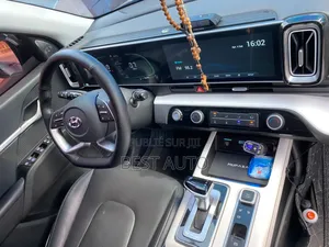 Hyundai Mistra 2023 Noir