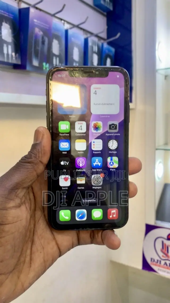 Apple iPhone 11 64 GB Noir