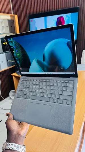 Nouveau Microsoft Surface Laptop 4 8GB AMD Ryzen 5 SSD 512GB