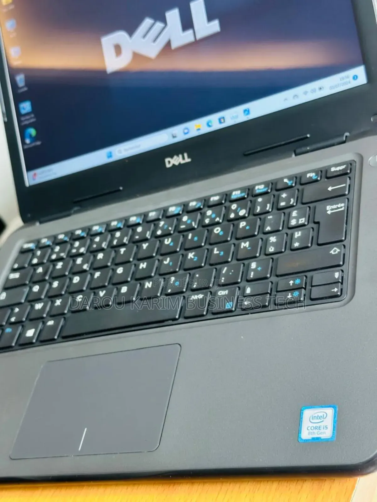 Nouveau Dell Vostro 3300 8GB Intel Core i5 SSD 256GB