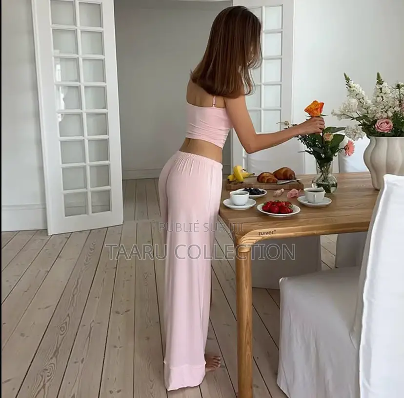 Tenue De Nuits