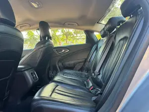 Chrysler 200 2017 Gris