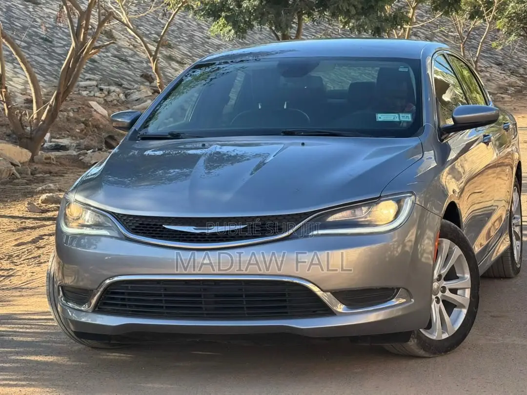Chrysler 200 2017 Gris
