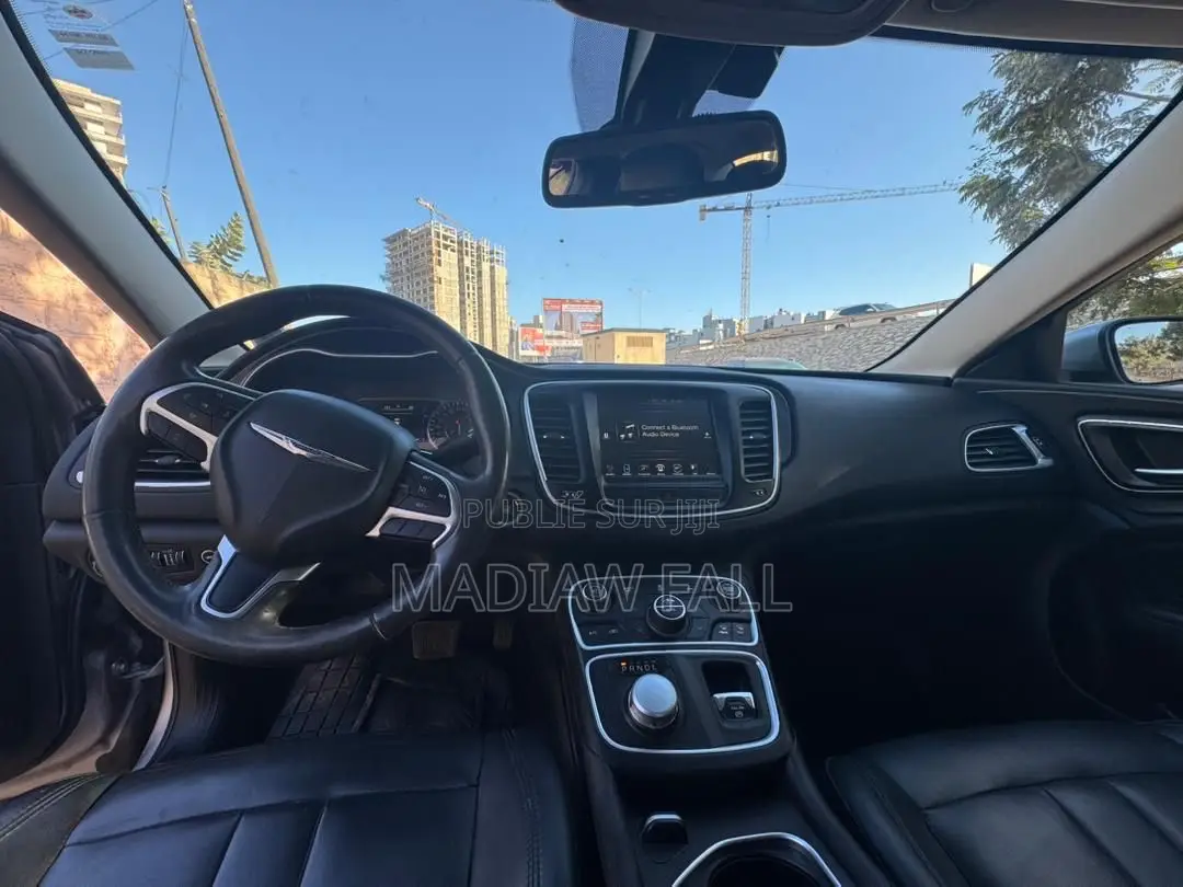 Chrysler 200 2017 Gris