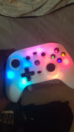 Manette Pro Avec Palettes