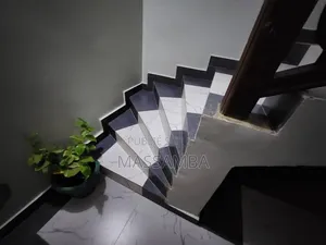 Meublé 2chbre Appartement dans Mn Immo, Yoff à Louer